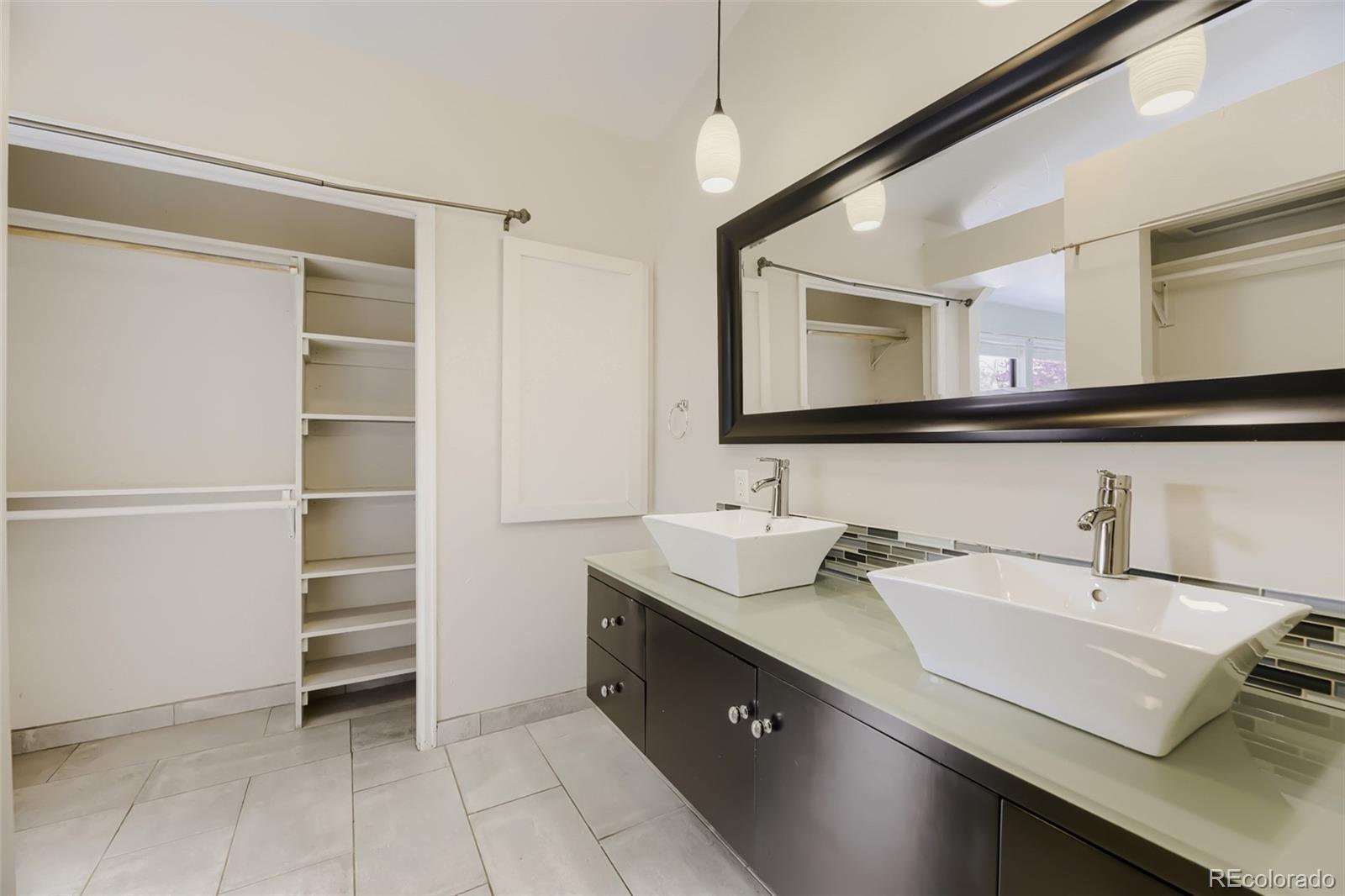 5038 S Evanston Street Aurora CO 80015