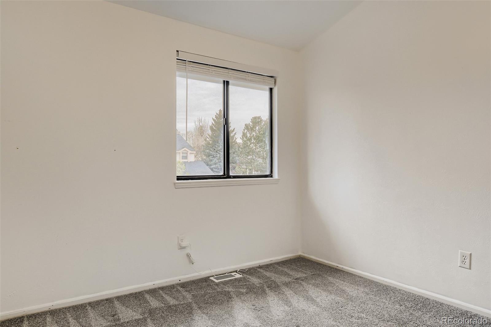 5038 S Evanston Street Aurora CO 80015