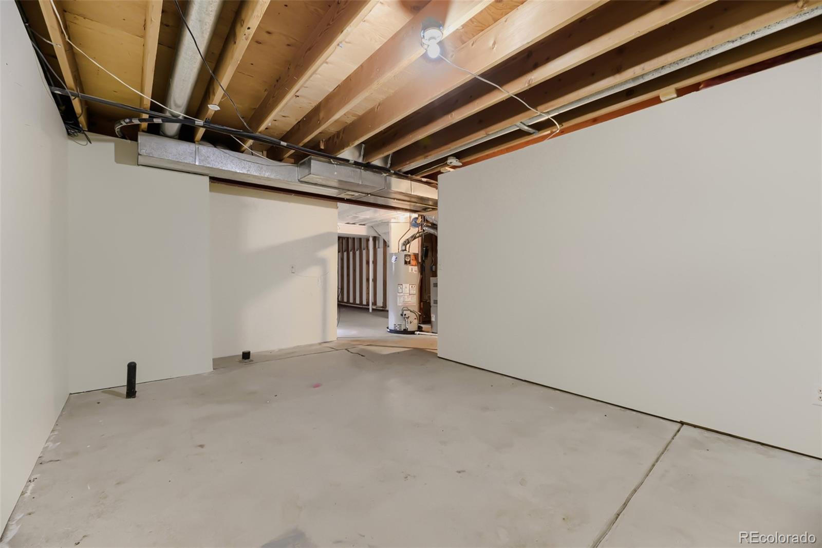 5038 S Evanston Street Aurora CO 80015