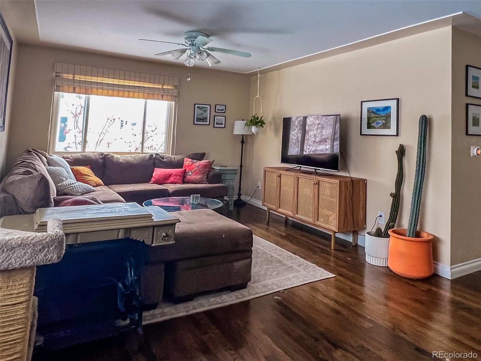 3279 S Pearl Street Englewood CO 80113