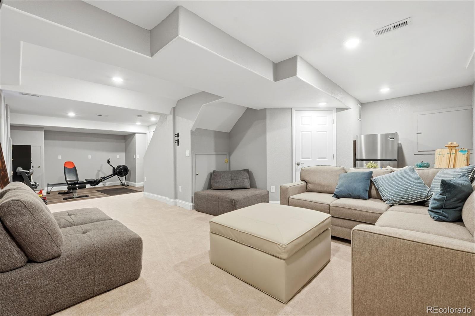9663 Falcon Court Littleton CO 80125