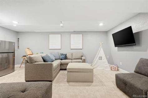 9663 Falcon Court Littleton CO 80125