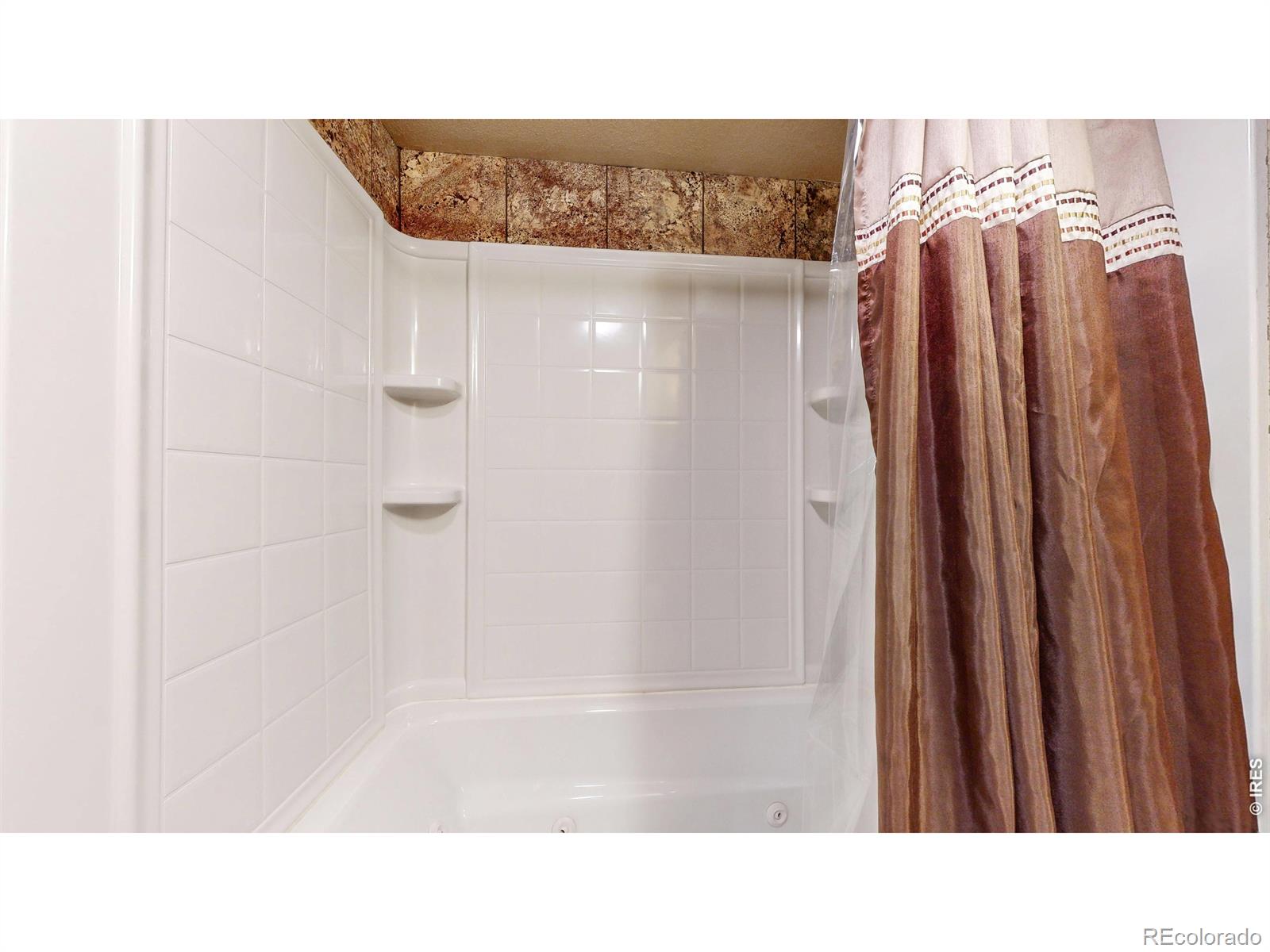 496 Expedition Lane Johnstown CO 80534