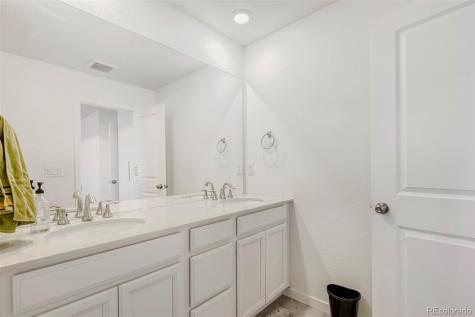 8986 Woodmere Court Parker CO 80134