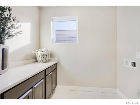 16569 Peak Street Broomfield CO 80023