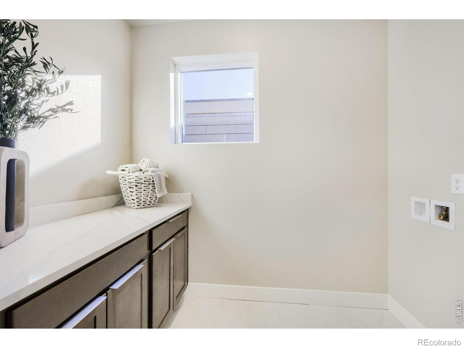16569 Peak Street Broomfield CO 80023
