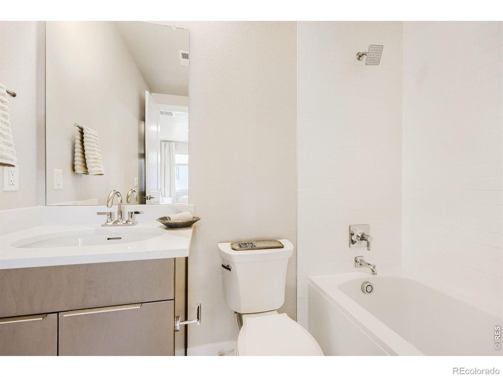 16569 Peak Street Broomfield CO 80023