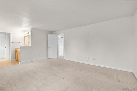 6189 S Ash Circle Centennial CO 80121