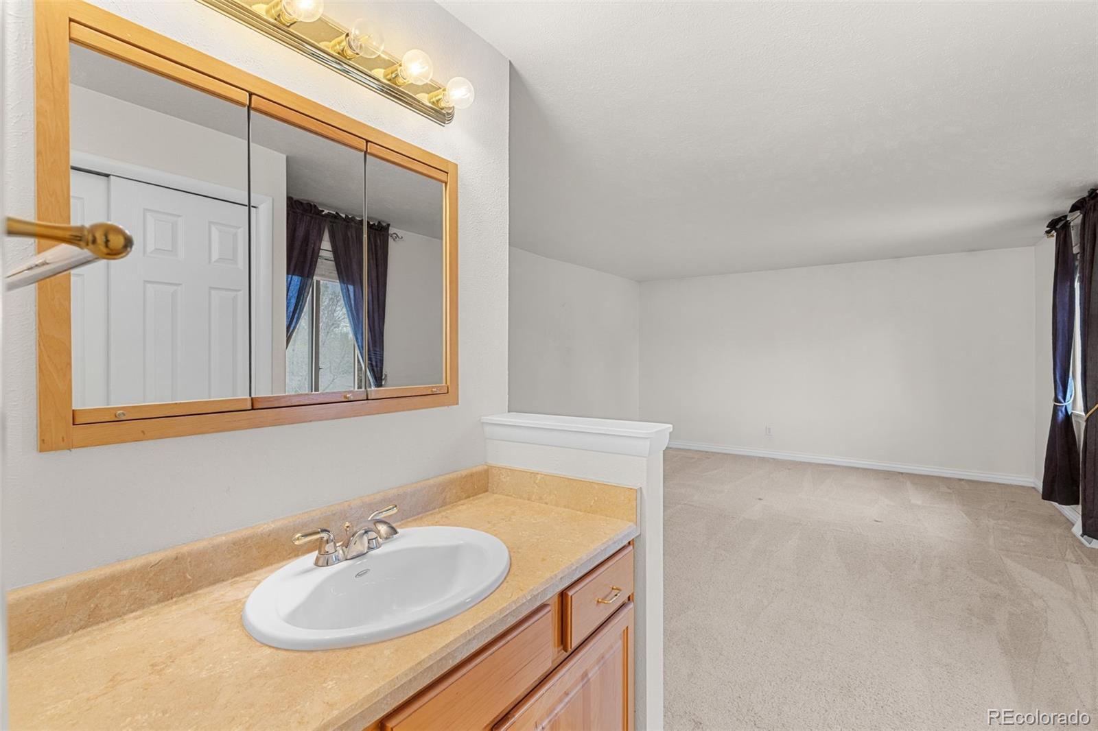 6189 S Ash Circle Centennial CO 80121