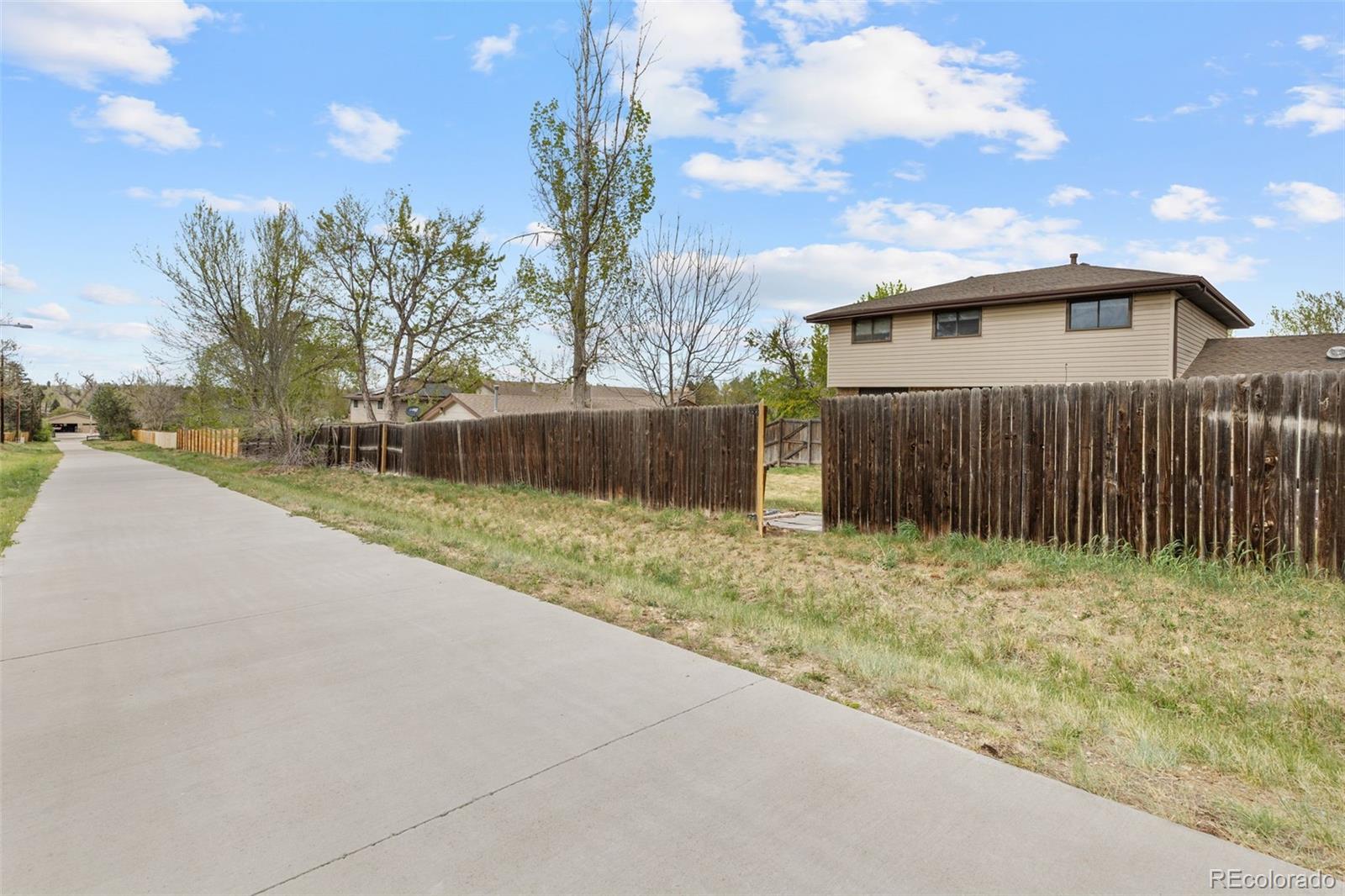 6189 S Ash Circle Centennial CO 80121