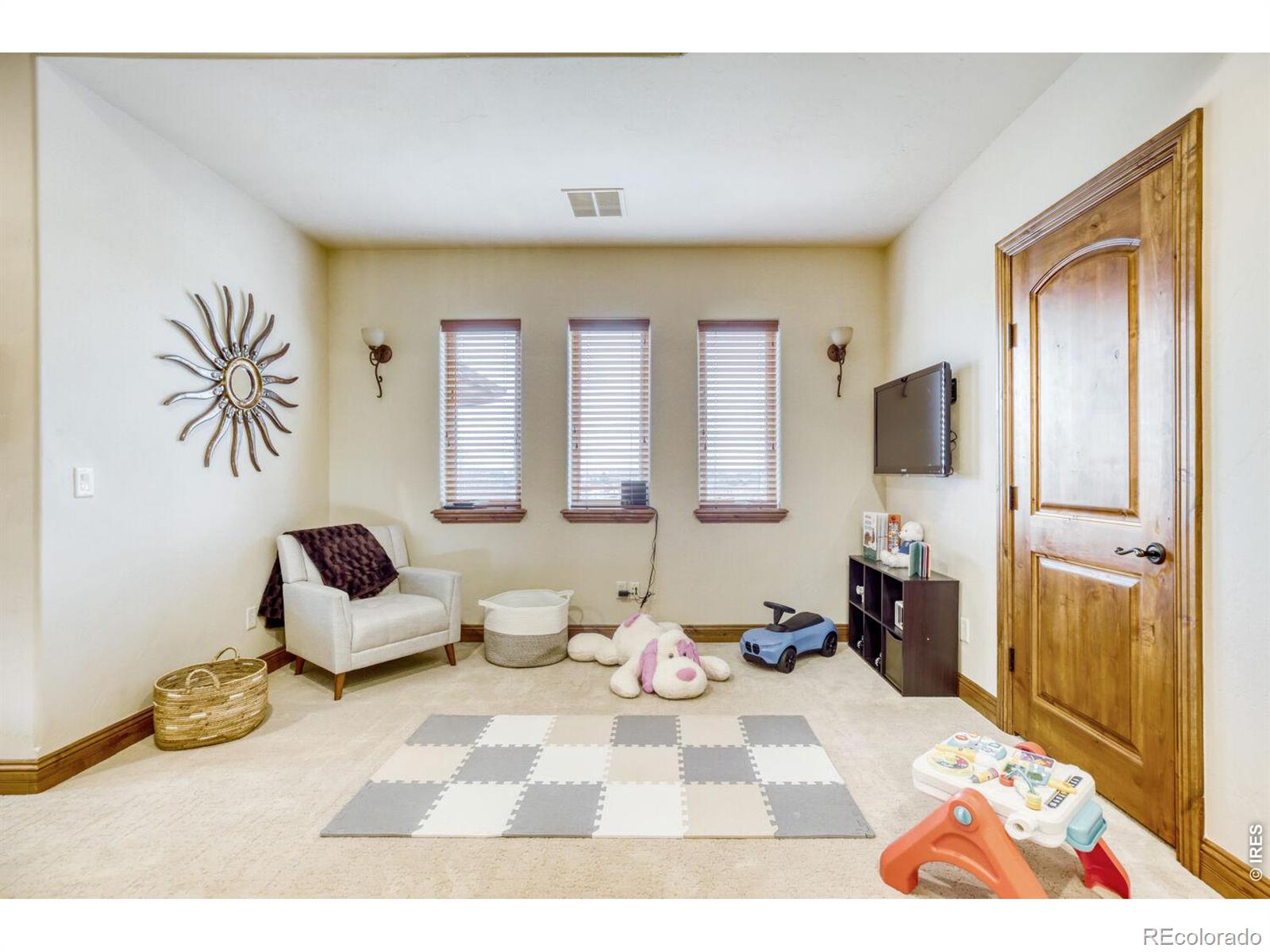 5759 Pelican Shores Drive Longmont CO 80504