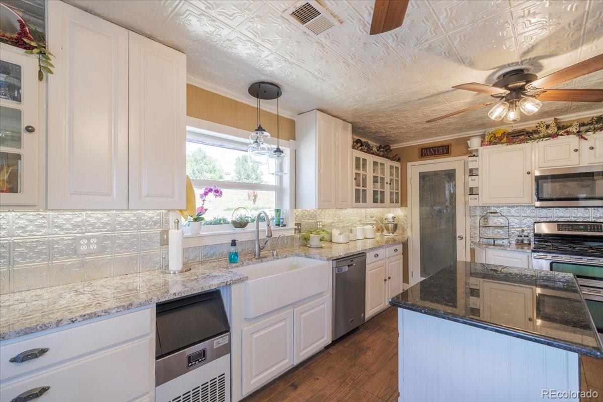 213 Cheyenne Street Kiowa CO 80117