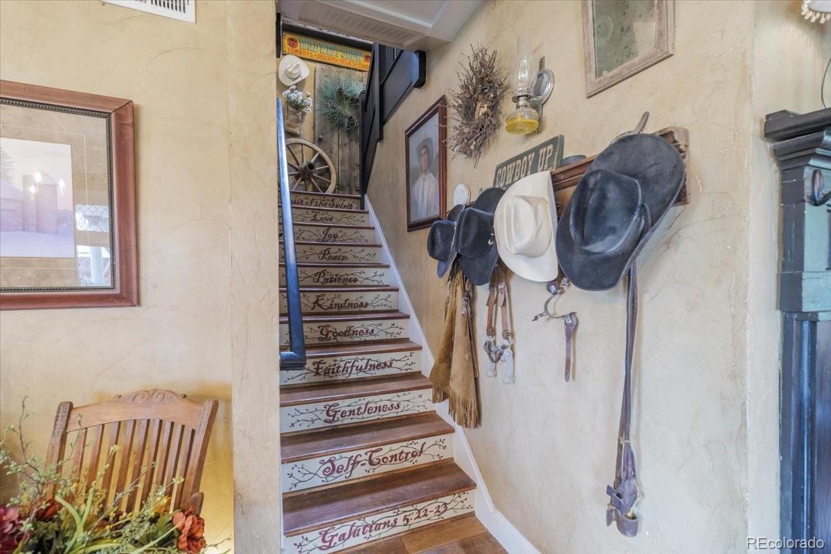 213 Cheyenne Street Kiowa CO 80117