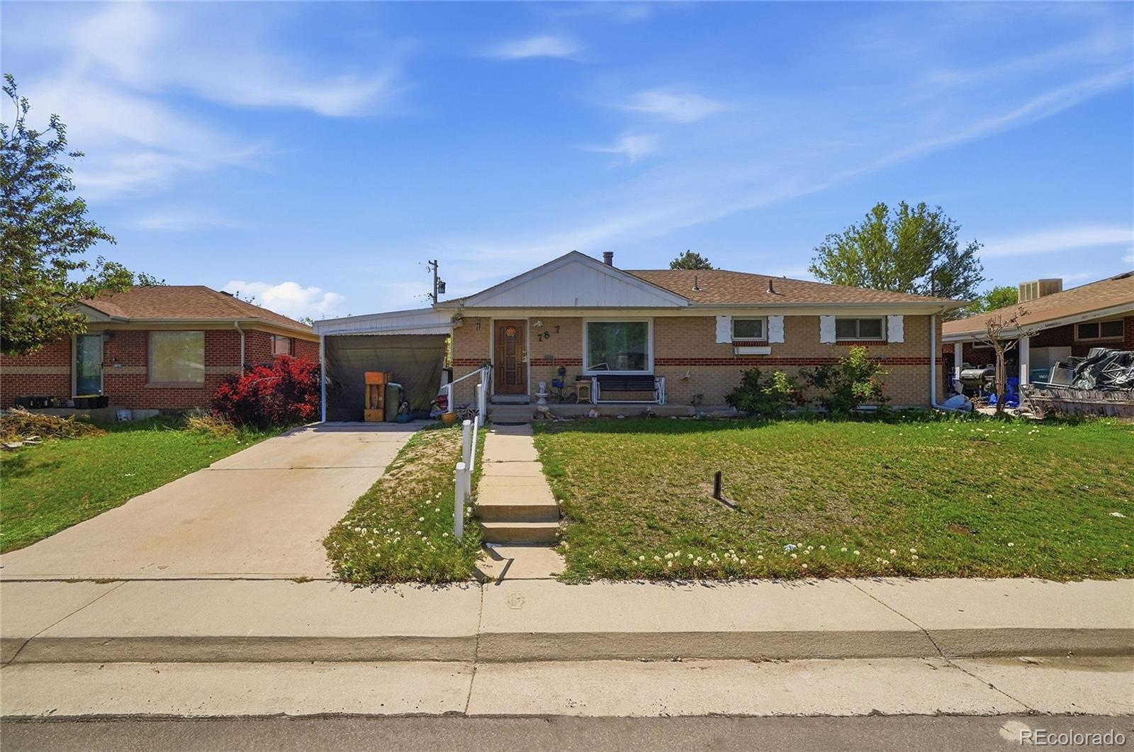 7887 Quivas Way Denver CO 80221