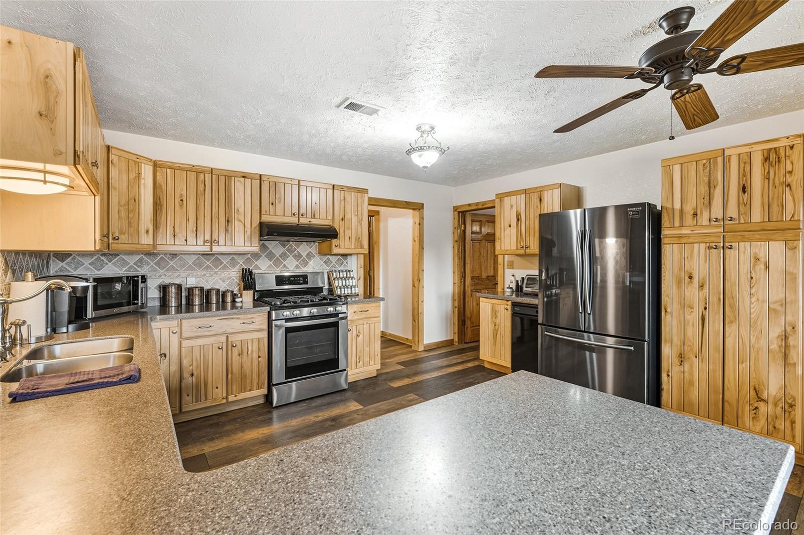 111 Twinkle Road Guffey CO 80820
