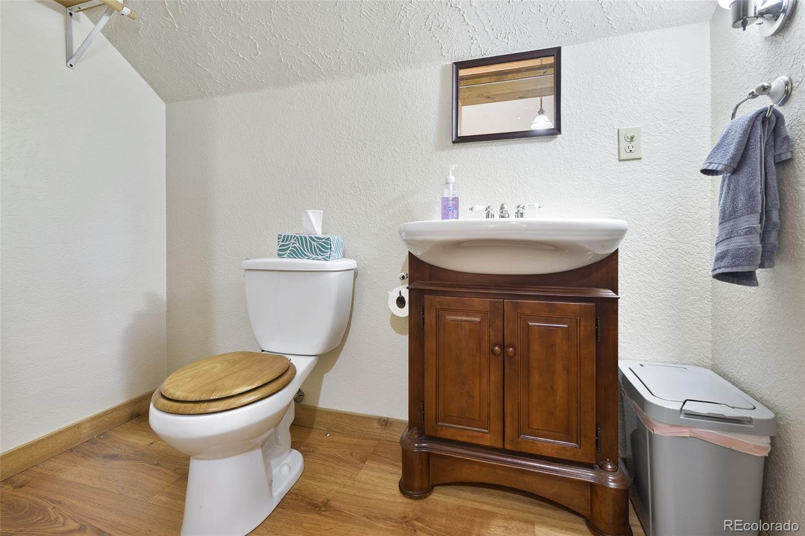 111 Twinkle Road Guffey CO 80820