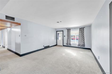 1160 Ursula Street Aurora CO 80011