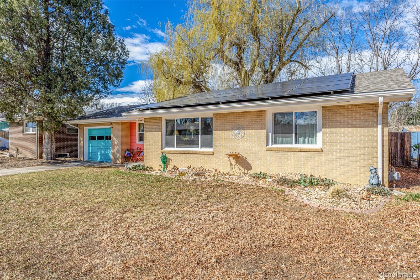 1739 Collyer Street Longmont CO 80501