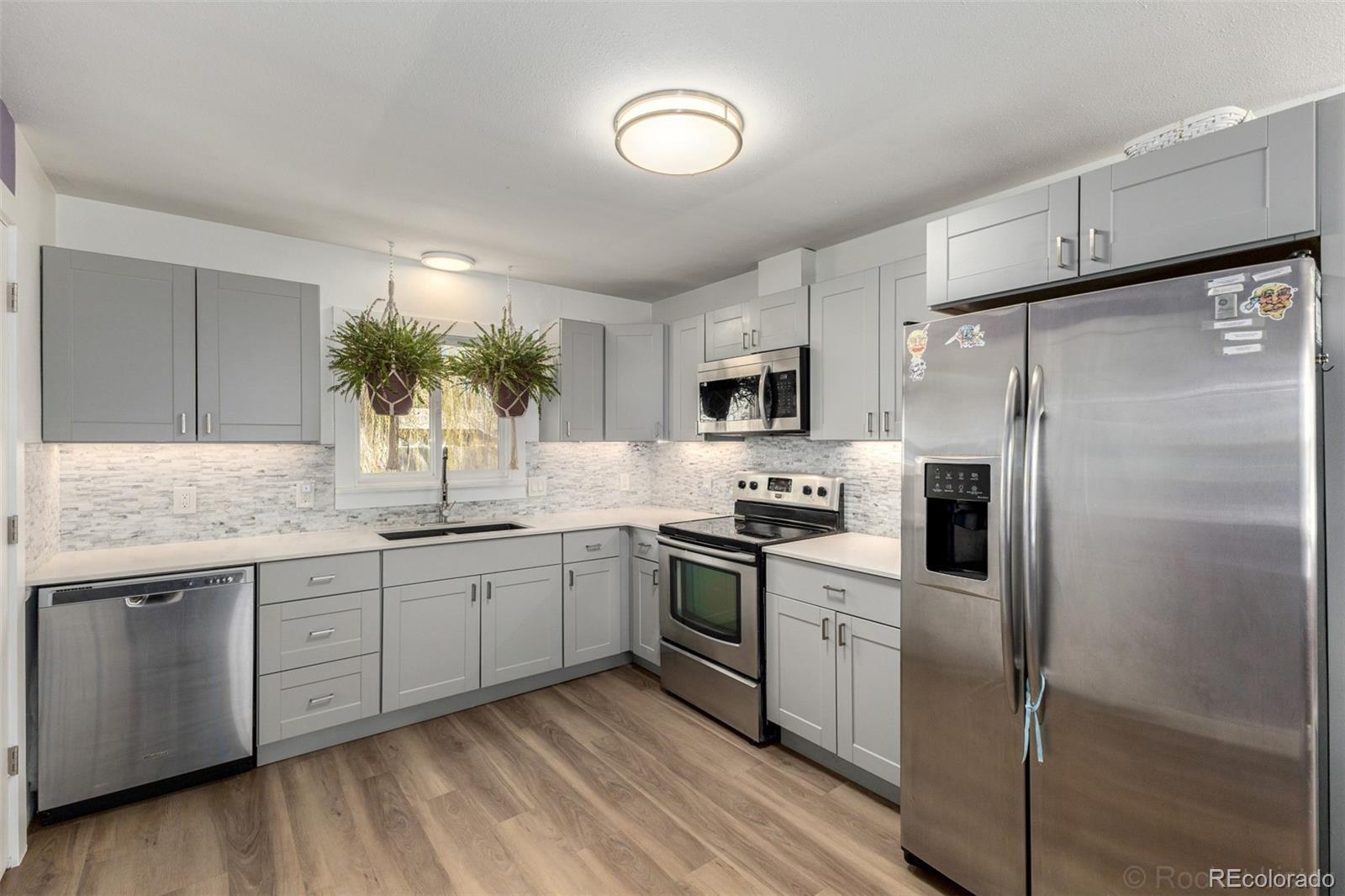1739 Collyer Street Longmont CO 80501