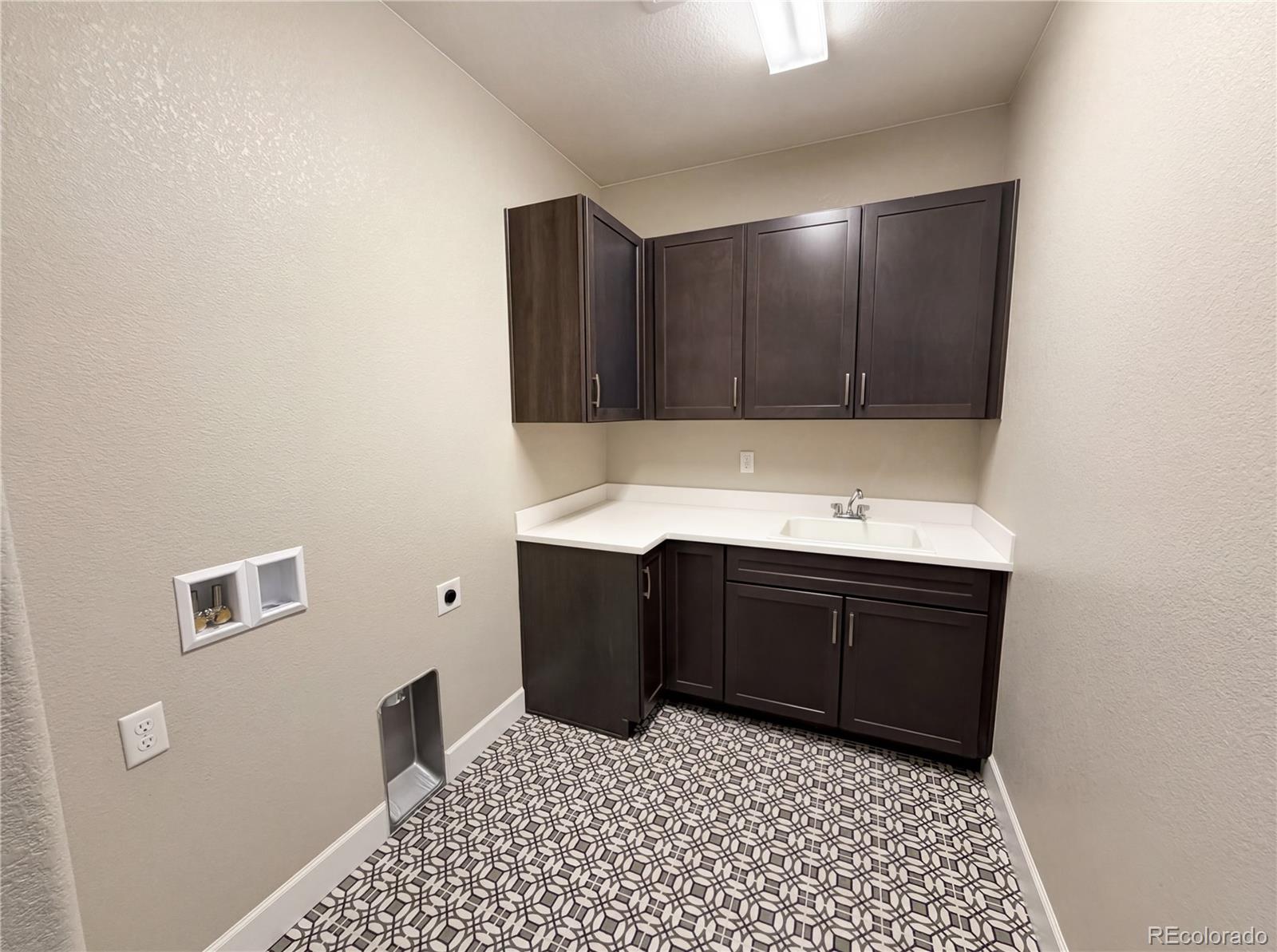 60 Sandalwood Way Highlands Ranch CO 80126