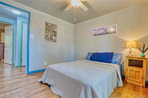 861 Phillips Drive Northglenn CO 80233