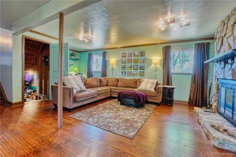 861 Phillips Drive Northglenn CO 80233