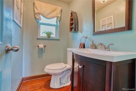 861 Phillips Drive Northglenn CO 80233