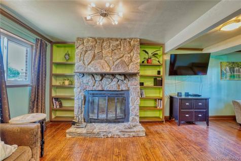 861 Phillips Drive Northglenn CO 80233