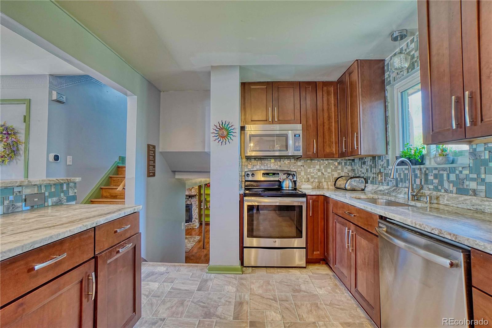 861 Phillips Drive Northglenn CO 80233
