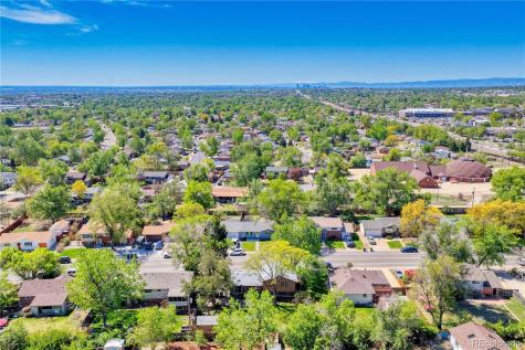 861 Phillips Drive Northglenn CO 80233
