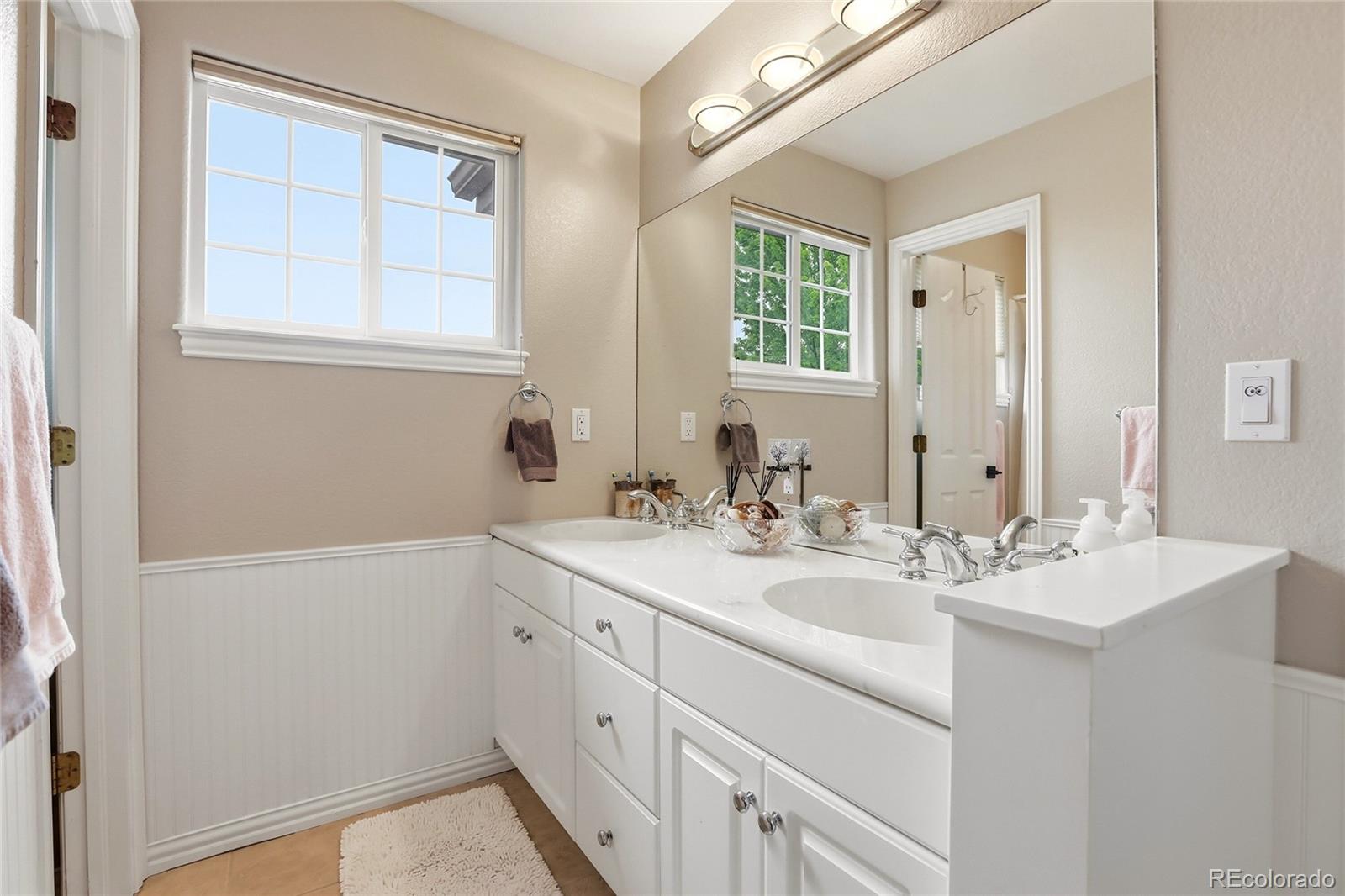 5424 E Dry Creek Circle Centennial CO 80122
