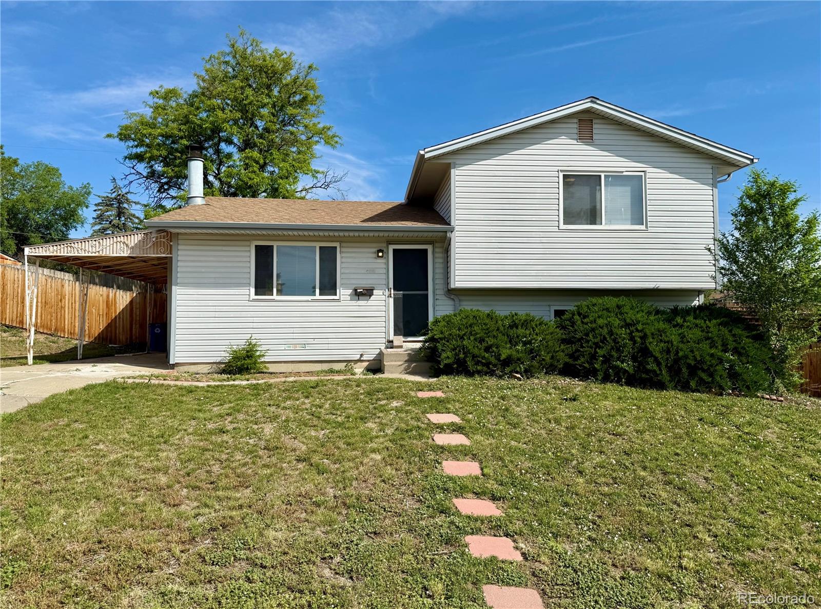 461 Elbert Way Denver CO 80221