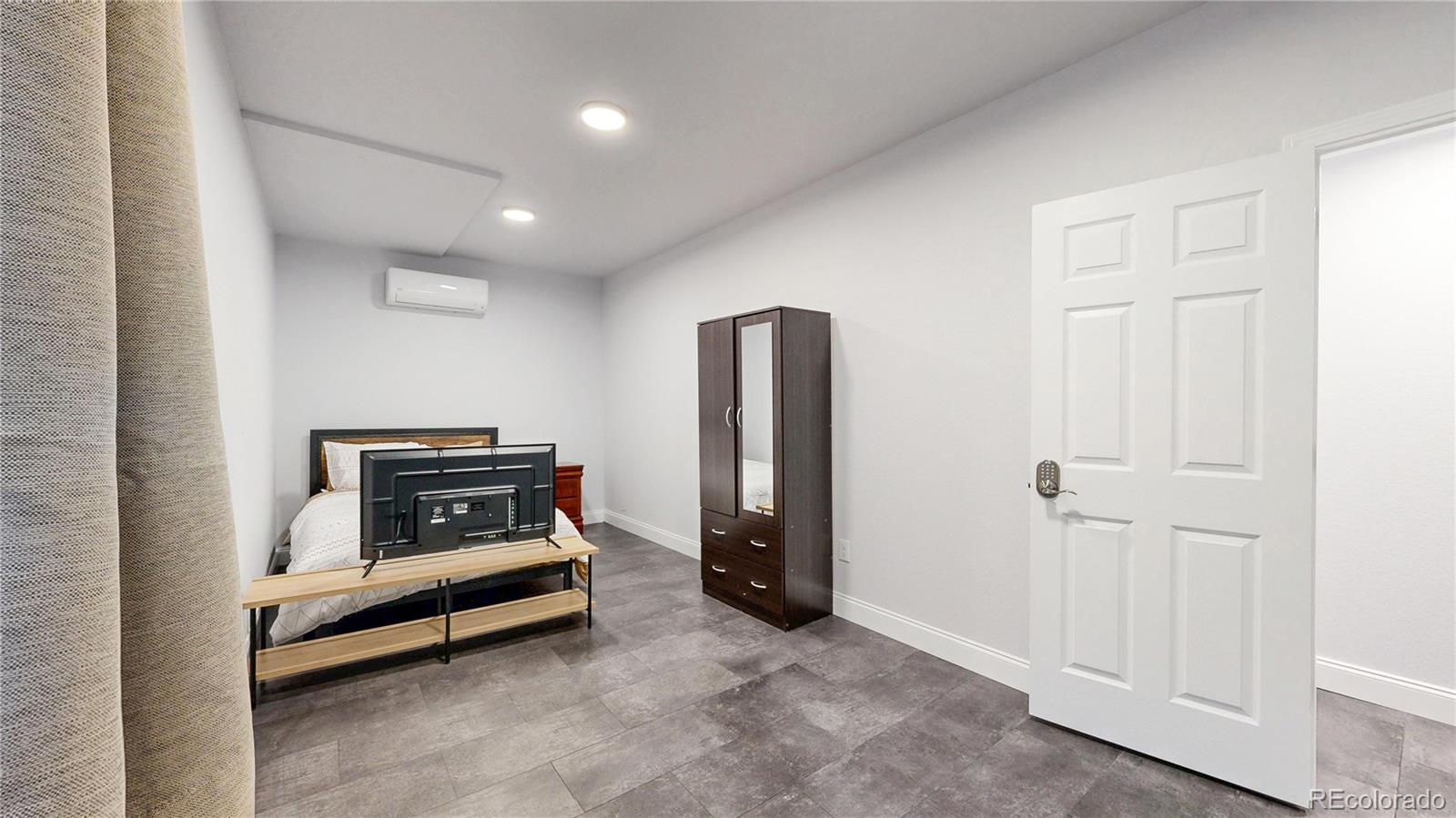 10527 Troy Street Commerce City CO 80022