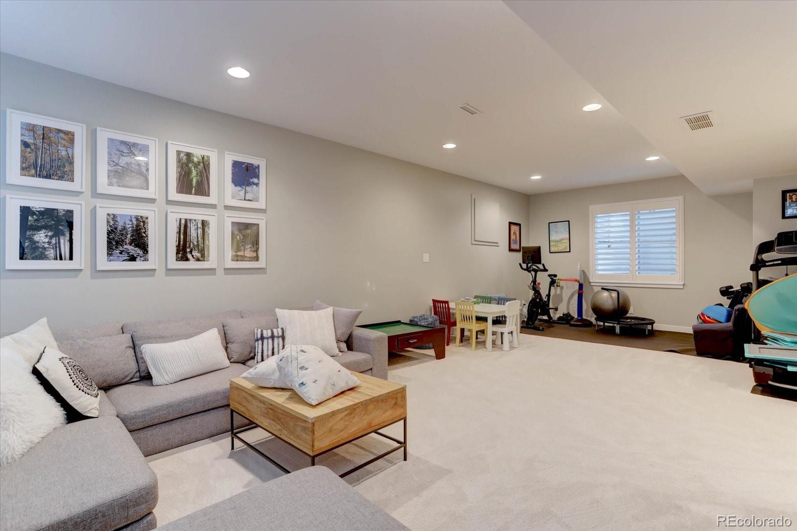 4015 Alcott Street Denver CO 80211