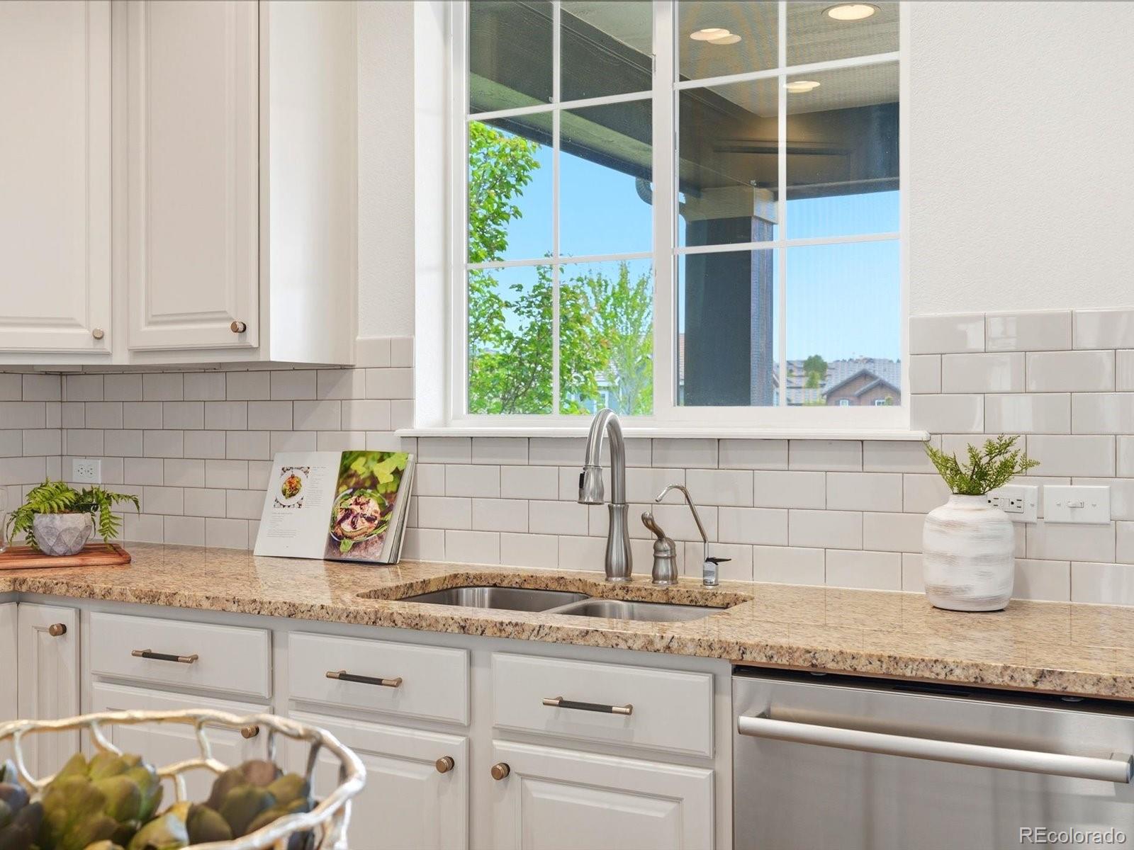 690 Tiger Lily Way Highlands Ranch CO 80126