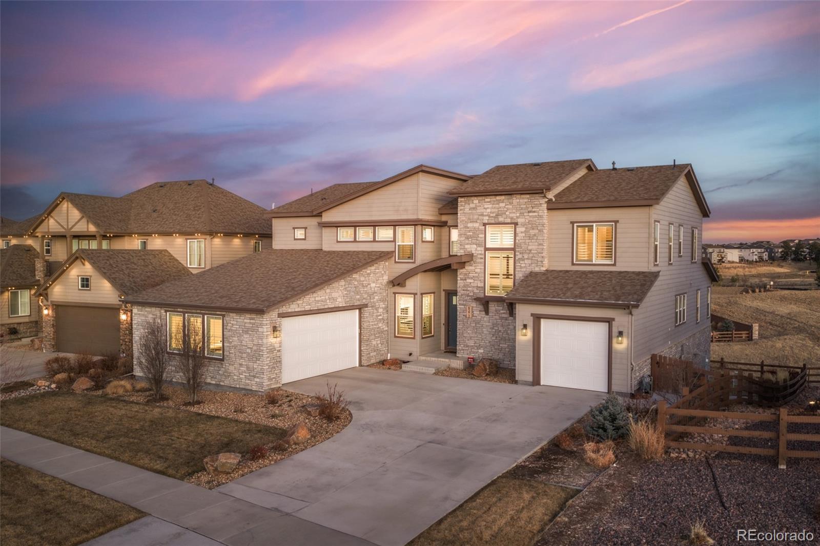 8272 S Langdale Way Aurora CO 80016