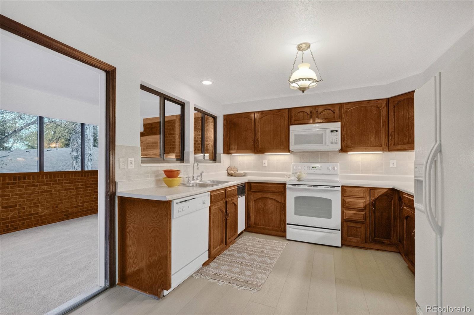 8526 W 10th Avenue Lakewood CO 80215