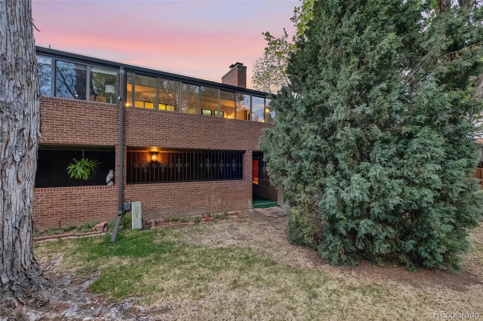 8526 W 10th Avenue Lakewood CO 80215