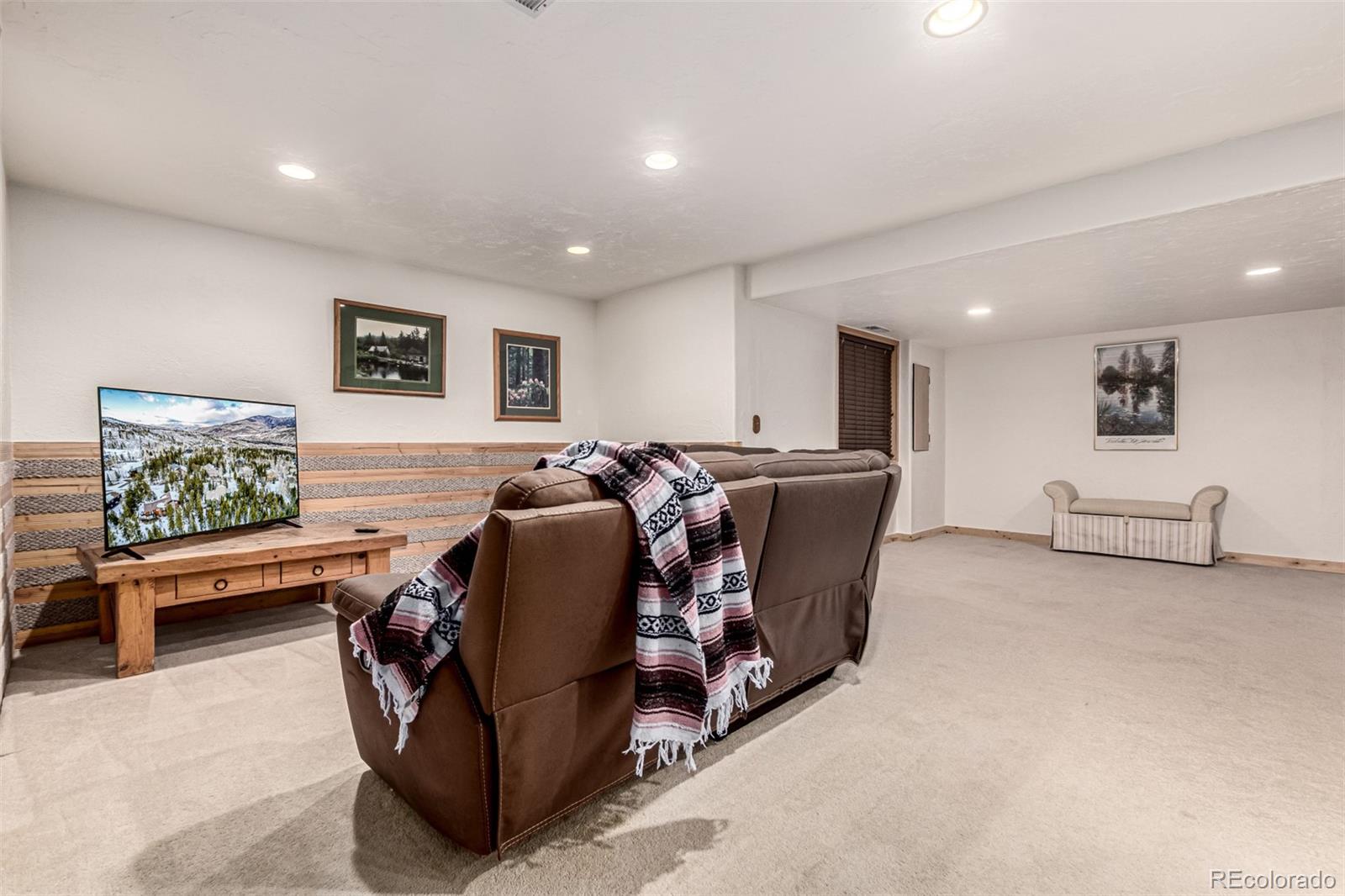 308 Red Hawk Circle Silverthorne CO 80498