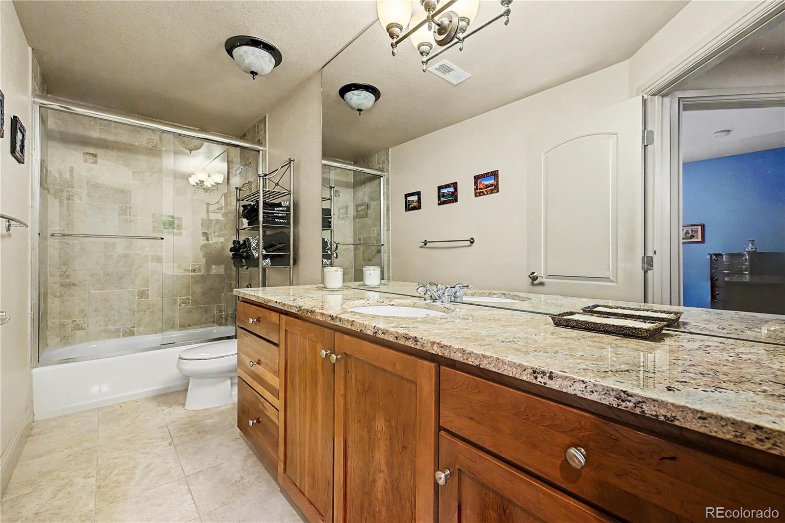 11164 W Yucca Littleton CO 80125