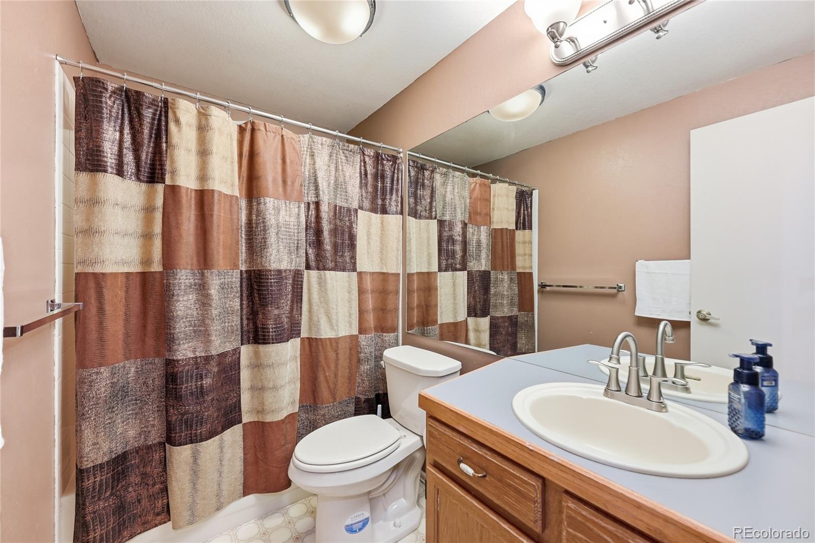 2212 S Yampa Court Aurora CO 80013