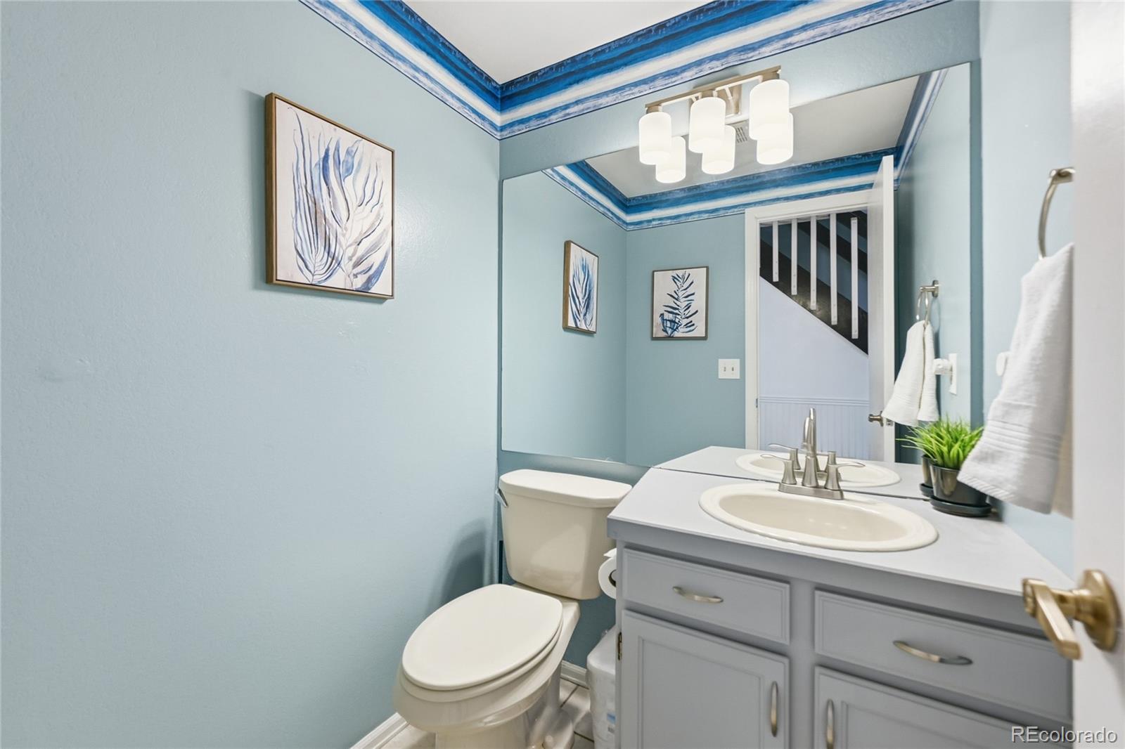 2212 S Yampa Court Aurora CO 80013
