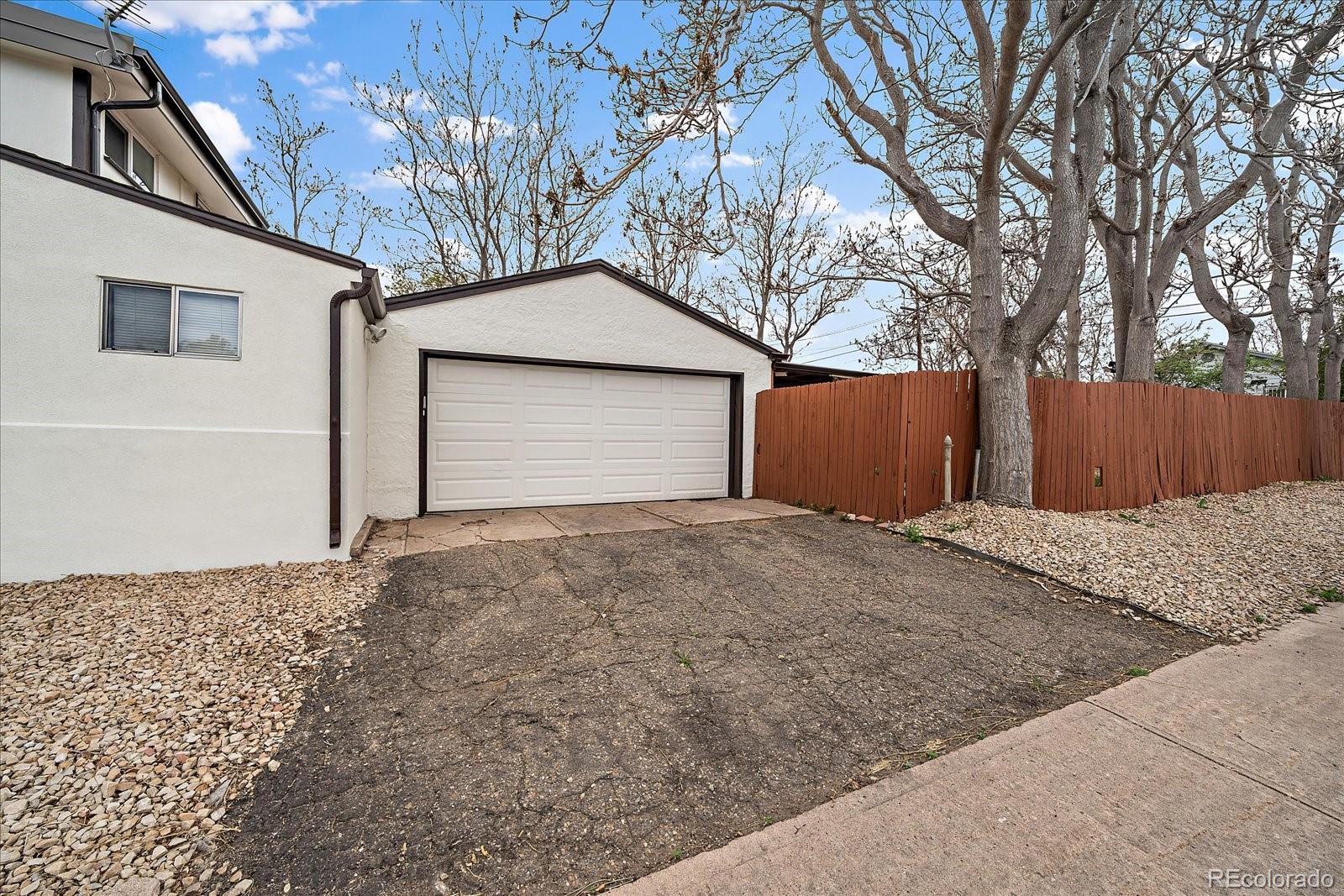 1003 S Newton Street Denver CO 80219