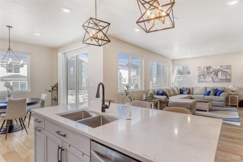 9857 Rosalee Peak Street Littleton CO 80125