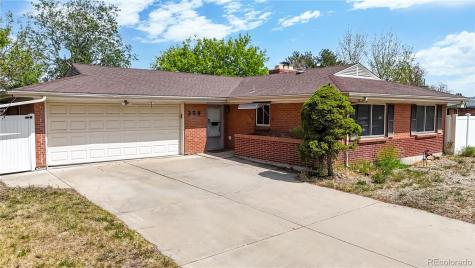 359 Quentin Street Aurora CO 80011