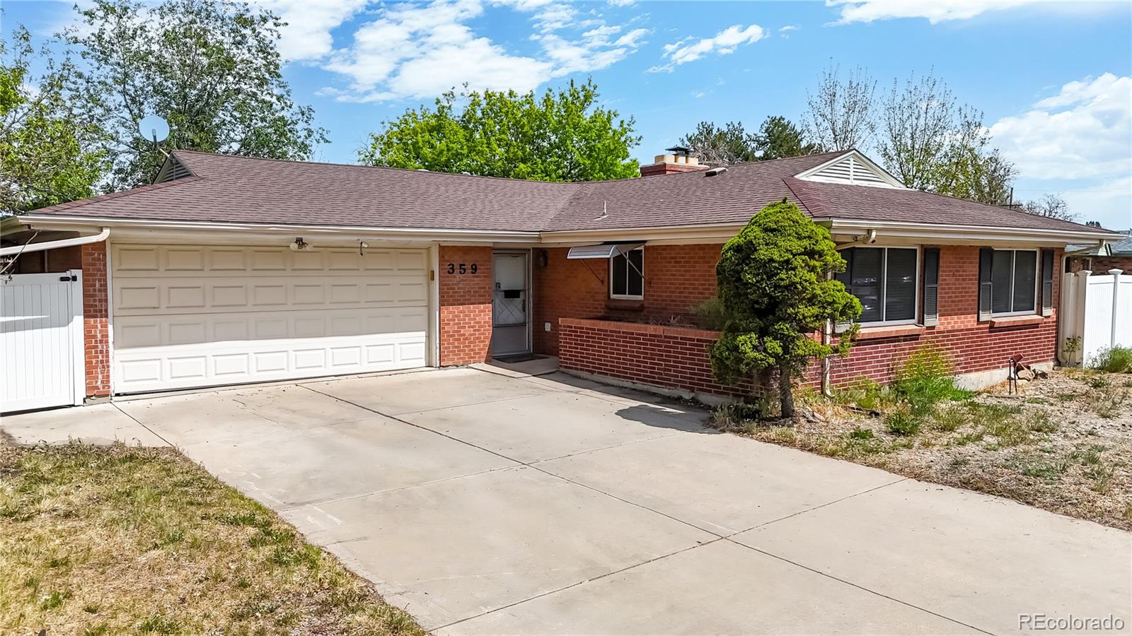 359 Quentin Street Aurora CO 80011