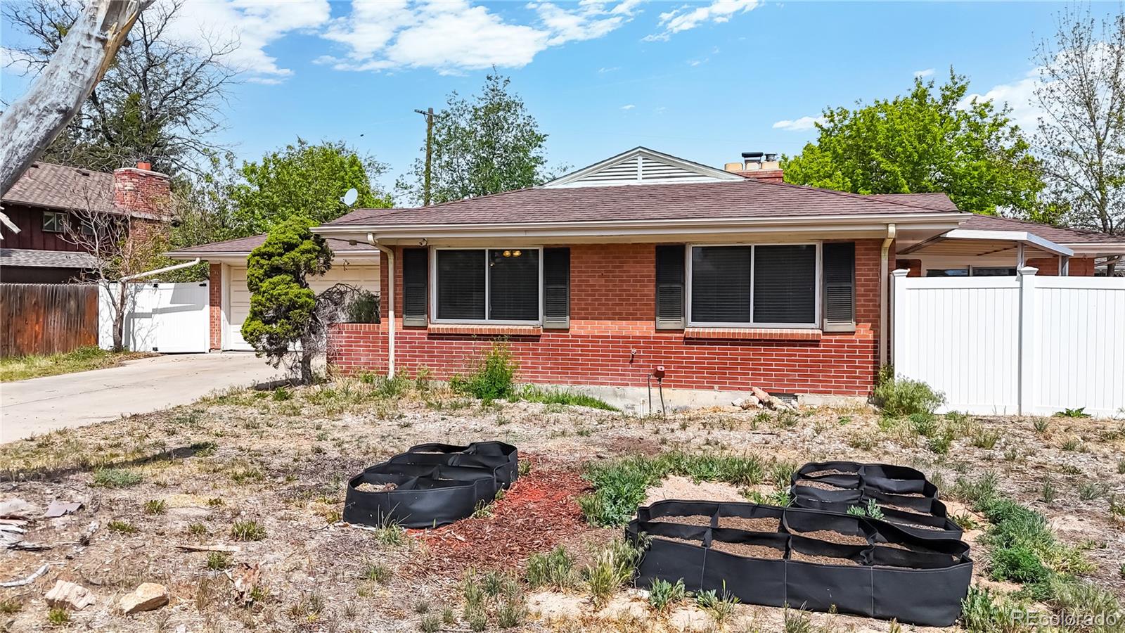 359 Quentin Street Aurora CO 80011