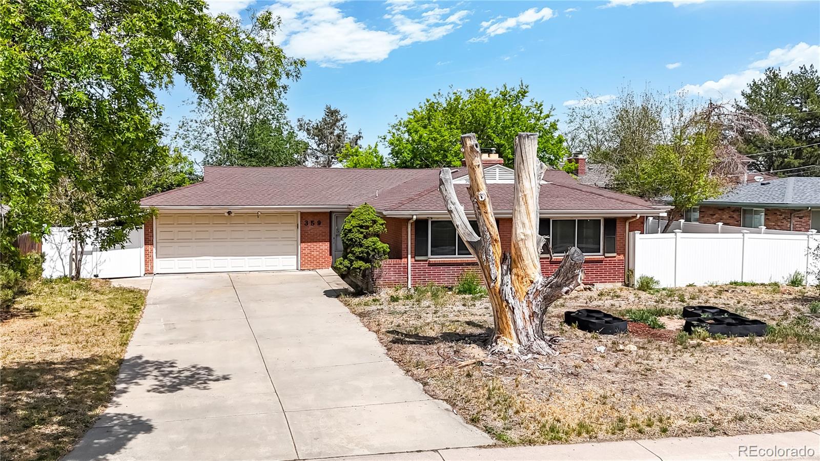 359 Quentin Street Aurora CO 80011