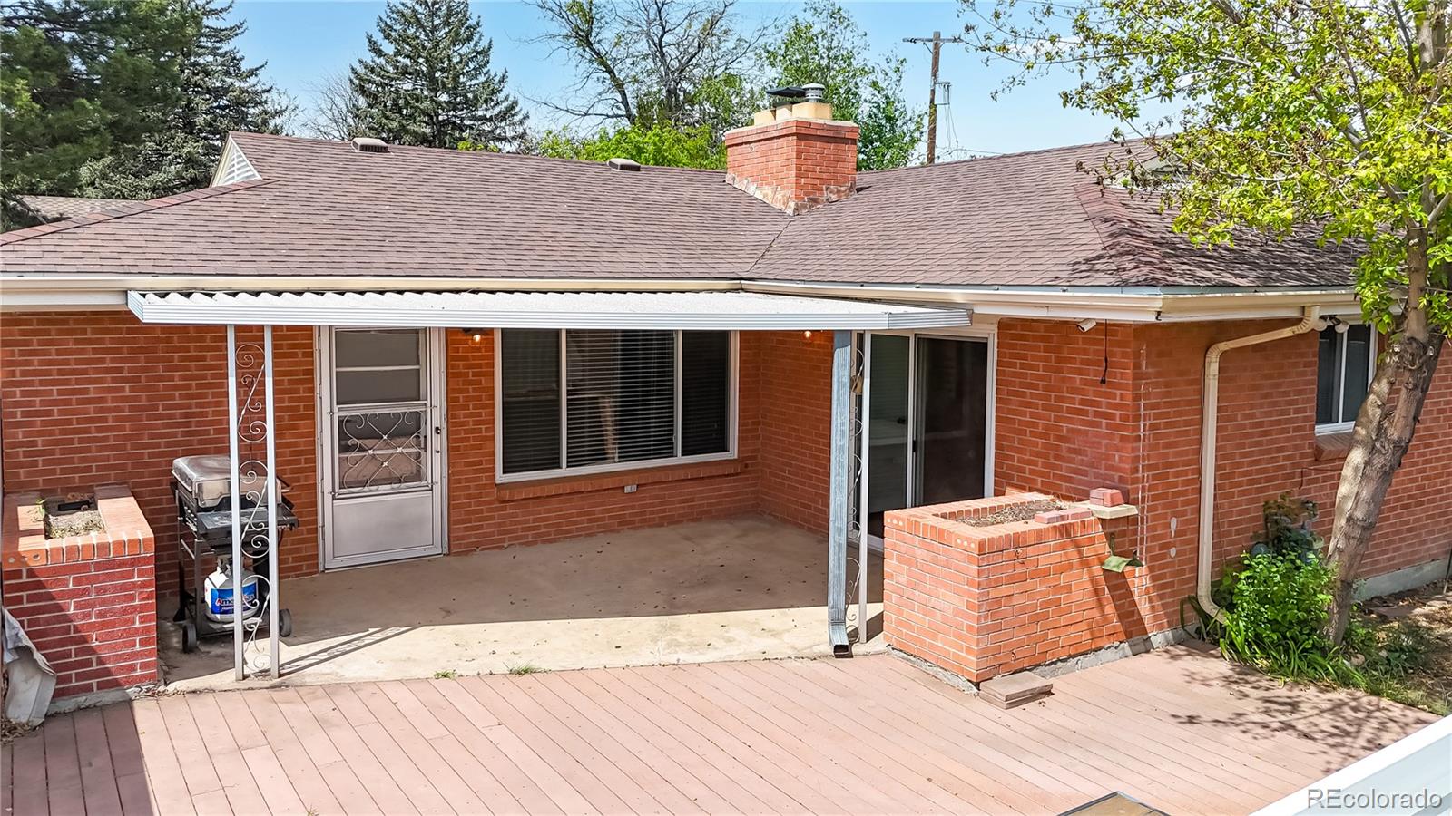 359 Quentin Street Aurora CO 80011