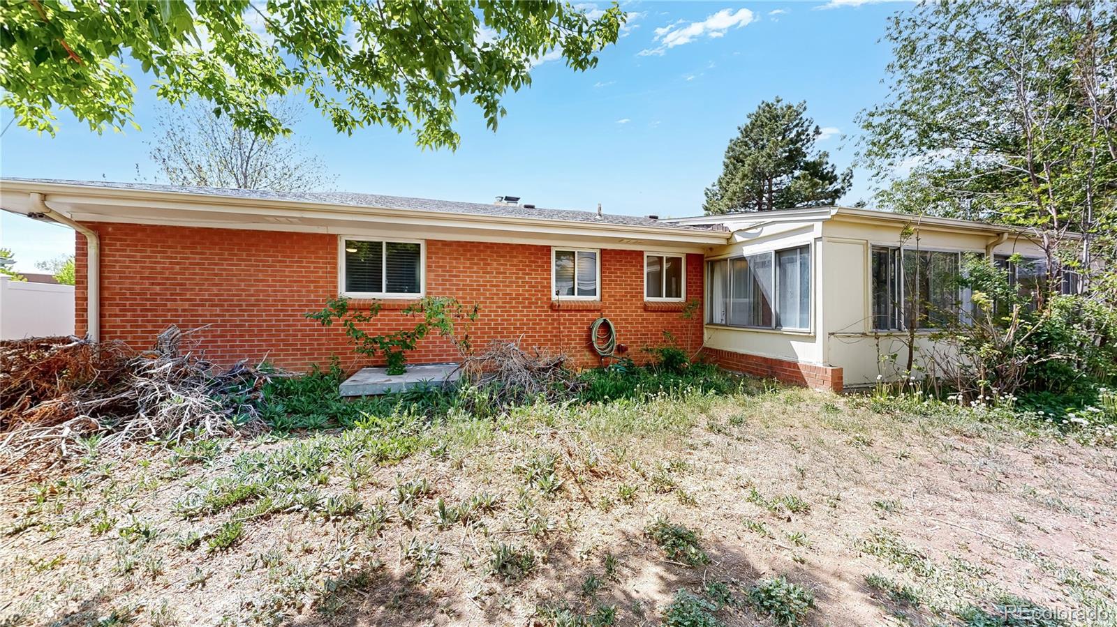 359 Quentin Street Aurora CO 80011